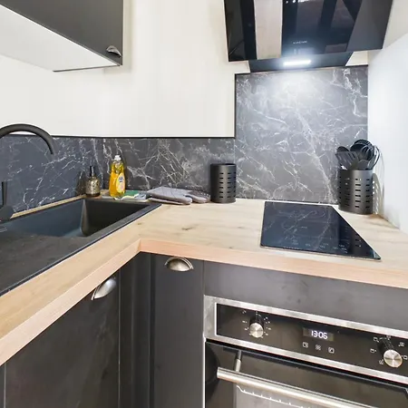 Apartman Le Platon *